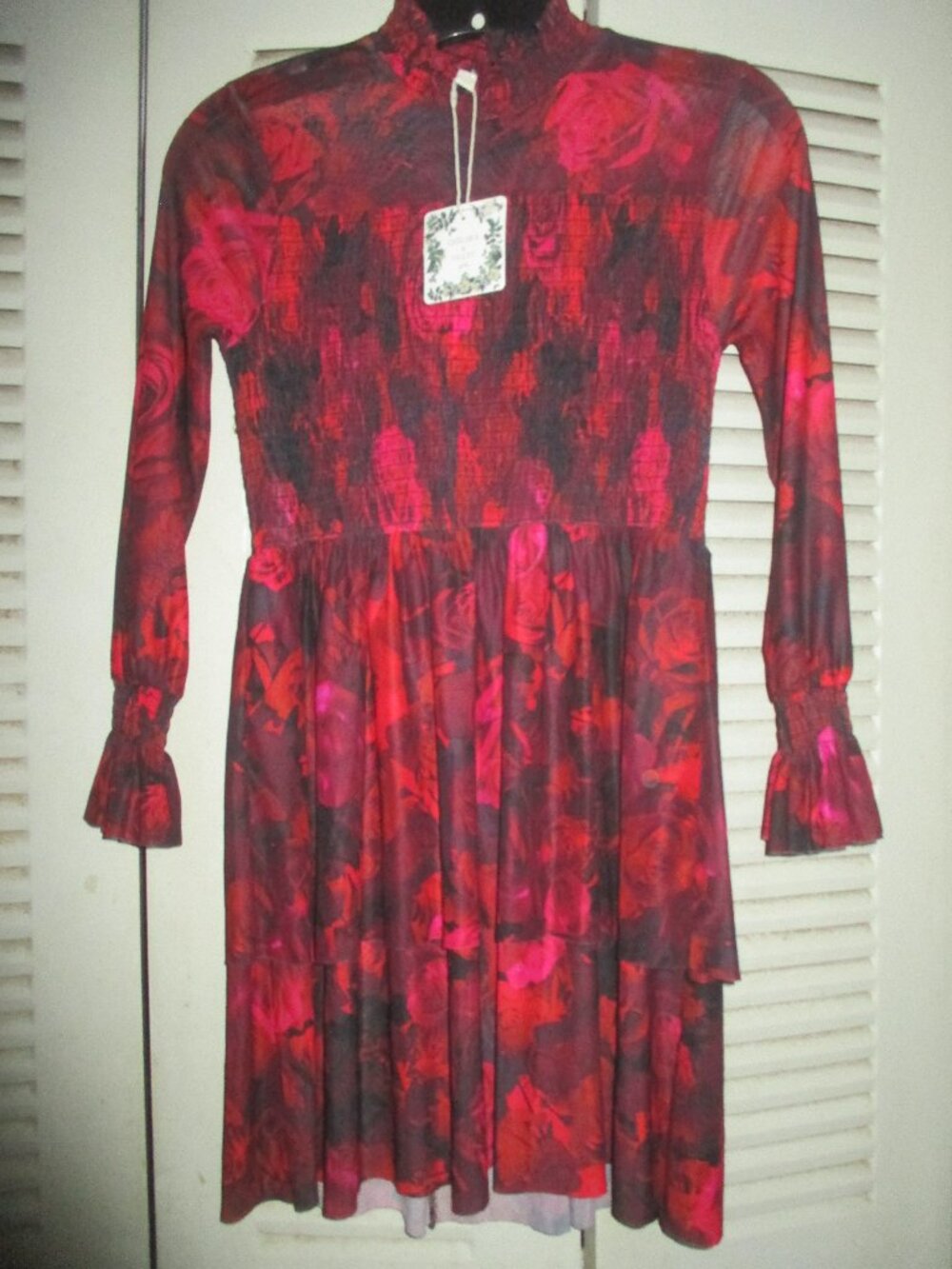 NWT Chelsea & Violet Girls Red Floral Smocked Tiered Ruffle Boho Dress 8-10